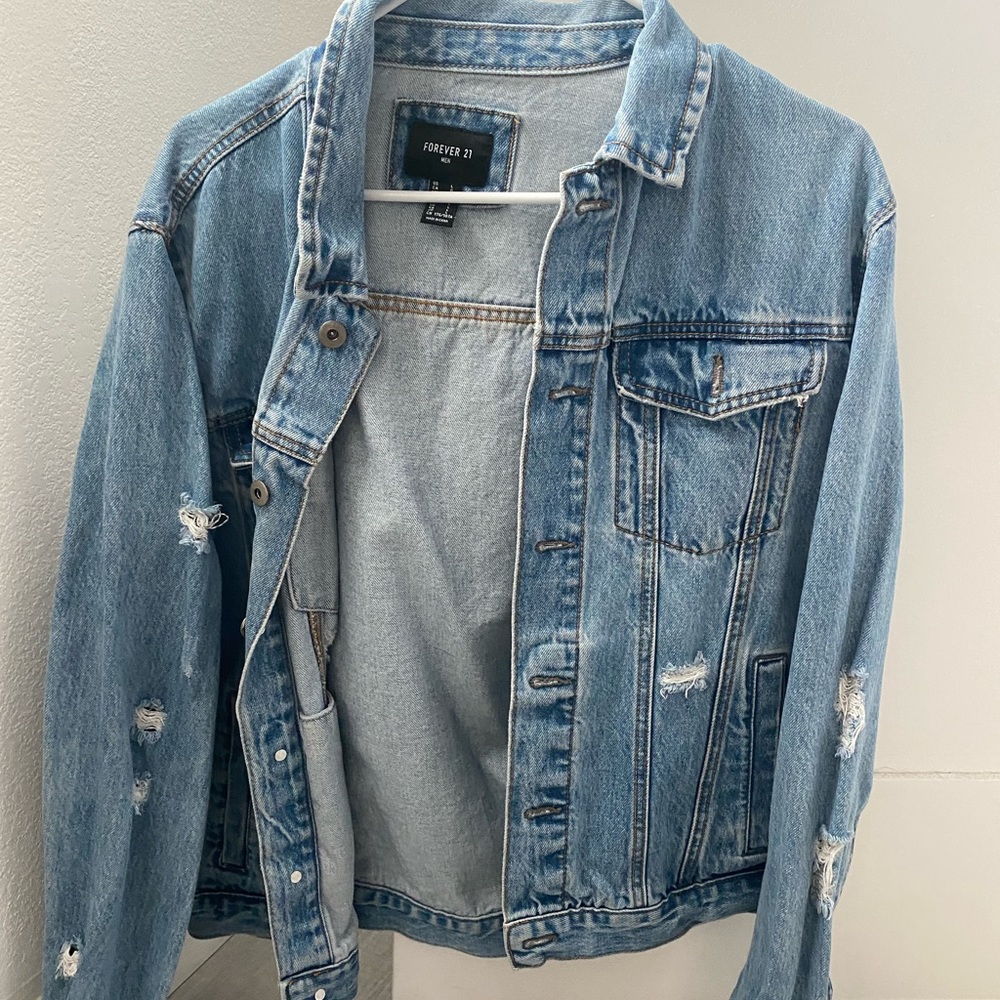 Forever 21- Jean jacket size L